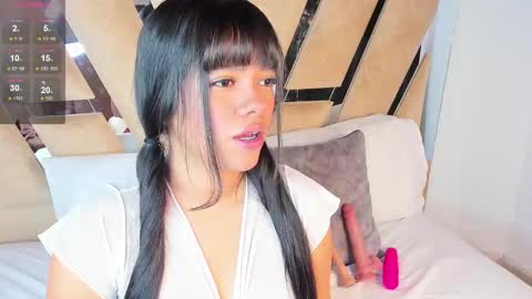 sofijohnsonx online show from 11.21.25