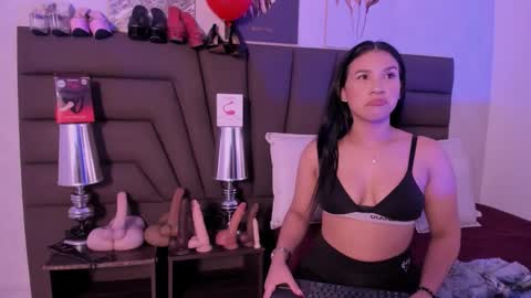 Snapshot of sofiperez_ chatting on 02.16.26 online show from 02.16.26