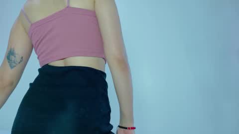 Snapshot of sofitheen__ chatting on 12.02.25 SOFITEEN online show from 12.02.25