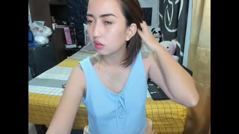 Snapshot of soft_angel8 chatting on 11.15.25 Angel online show from 11.15.25