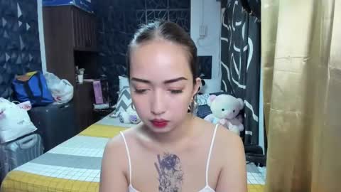 Snapshot of soft_angel8 chatting on 11.17.25 Angel online show from 11.17.25