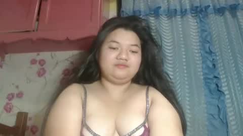 Snapshot of soft_angie chatting on 09.14.25 Angie online show from 09.14.25