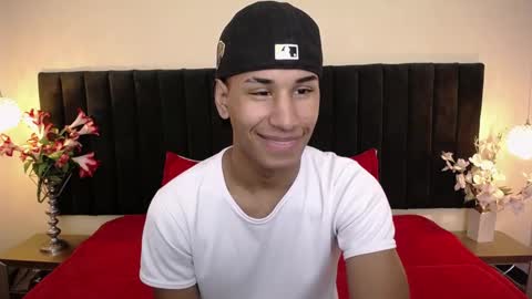 Snapshot of soft_attraction chatting on 03.04.26 Cam and Amy online show from 03.04.26