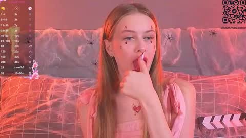 Milisa online show from 10.30.25