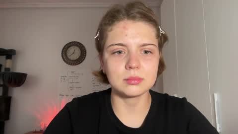 Ilisabet online show from 04.07.26