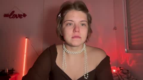 Ilisabet online show from 04.10.26