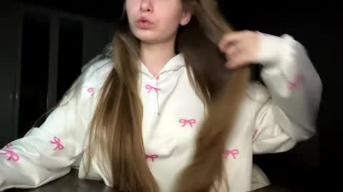 softlygirl online show from 03.31.26