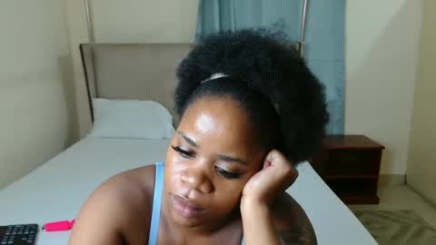 softlysinful online show from 10.28.25