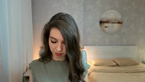 Snapshot of softwine chatting on 10.23.25 Kelly online show from 10.23.25