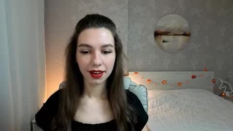 Snapshot of softwine chatting on 11.03.25 Kelly online show from 11.03.25