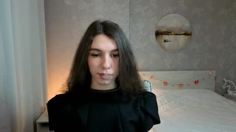 Snapshot of softwine chatting on 11.11.25 Kelly online show from 11.11.25