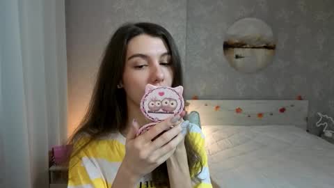 Snapshot of softwine chatting on 11.19.25 Kelly online show from 11.19.25