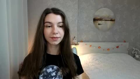 Snapshot of softwine chatting on 11.20.25 Kelly online show from 11.20.25