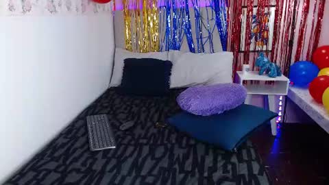 Snapshot of sofy_brm chatting on 06.26.26 Call me Sofy online show from 06.26.26