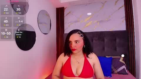 Sol Latiana online show from 06.25.26