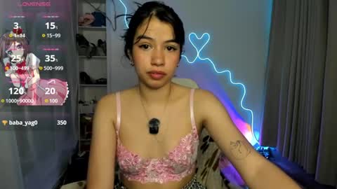 Snapshot of sol_lunaa23 chatting on 05.18.26 sol online show from 05.18.26