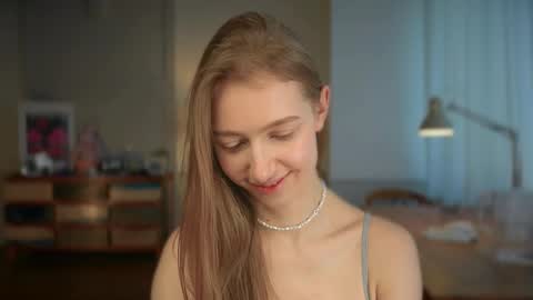 Snapshot of solar_bella chatting on 02.22.25 Bella online show from 02.22.25