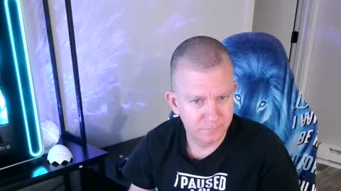 Snapshot of solarlunar1 chatting on 09.20.25 just ask online show from 09.20.25