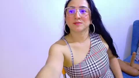 sole_softmilf online show from 06.11.26