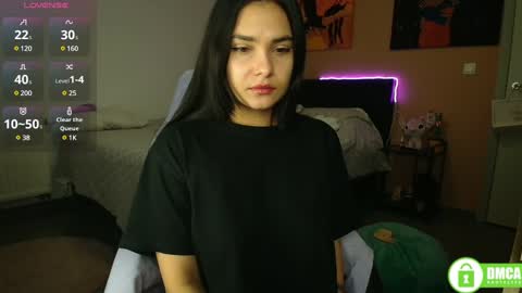 Snapshot of solecitho chatting on 03.11.25 Mila online show from 03.11.25