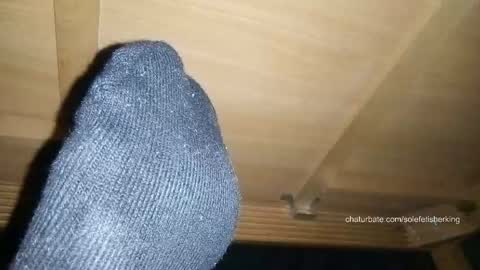 Snapshot of solefetisherking chatting on 09.17.25 solefetisherking online show from 09.17.25