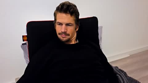 solero93 online show from 02.21.25