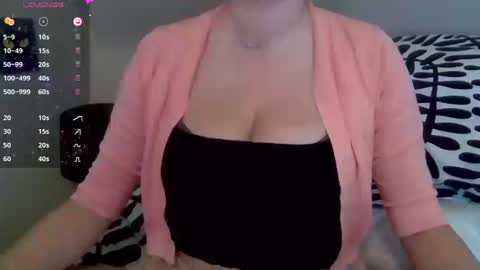 solesticia online show from 10.15.25