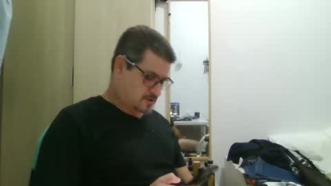 Snapshot of solitariodf2022 chatting on 10.04.25 solitariodf2022 online show from 10.04.25