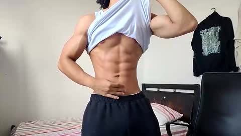 Hi Im Weller Check my Bio  online show from 03.11.26