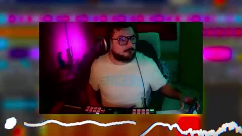 Snapshot of somebodyneutral chatting on 02.03.26 orel online show from 02.03.26