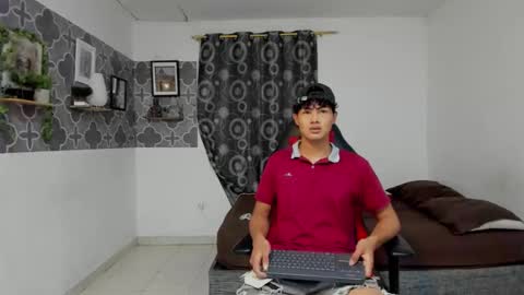 Snapshot of son_hades chatting on 11.03.25 son_hades online show from 11.03.25