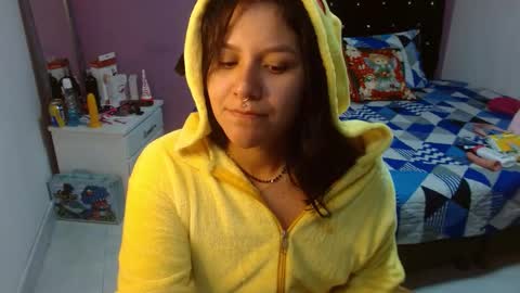 Snapshot of sonialatin69 chatting on 12.14.24 sonialatin69 online show from 12.14.24