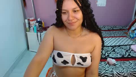 Snapshot of sonialatin69 chatting on 01.07.25 sonialatin69 online show from 01.07.25