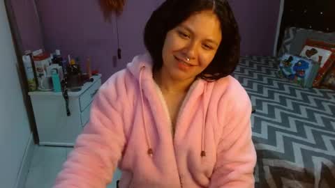 Snapshot of sonialatin69 chatting on 01.09.25 sonialatin69 online show from 01.09.25