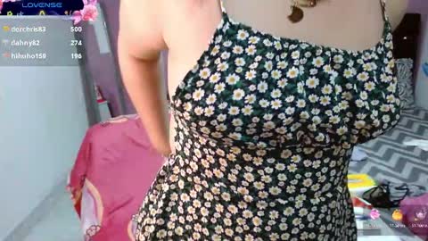 Snapshot of sonialatin69 chatting on 01.22.25 sonialatin69 online show from 01.22.25
