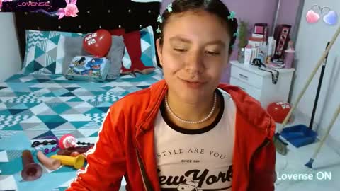 Snapshot of sonialatin69 chatting on 02.21.25 sonialatin69 online show from 02.21.25