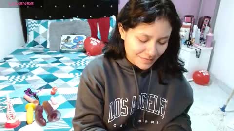 Snapshot of sonialatin69 chatting on 02.22.25 sonialatin69 online show from 02.22.25