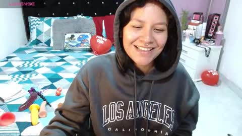 Snapshot of sonialatin69 chatting on 02.22.25 sonialatin69 online show from 02.22.25