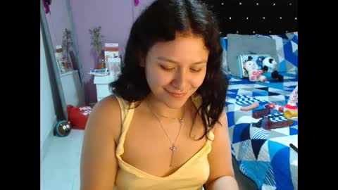 Snapshot of sonialatin69 chatting on 03.06.25 sonialatin69 online show from 03.06.25