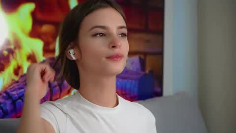 Eva 3 online show from 10.28.25