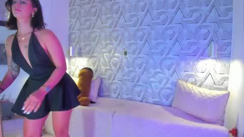sophie online show from 06.04.26