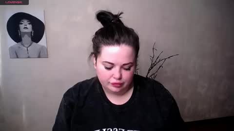 sophia__olsen online show from 09.24.25