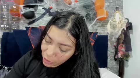 Sophia  online show from 10.30.25