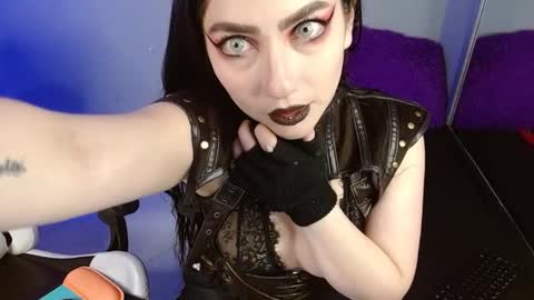 Snapshot of sophia_dk chatting on 02.10.25 sophia hottie online show from 02.10.25