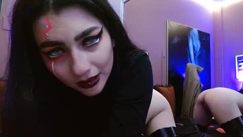 Snapshot of sophia_dk chatting on 02.13.25 sophia hottie online show from 02.13.25