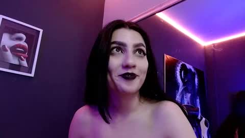 Snapshot of sophia_dk chatting on 02.26.25 sophia hottie online show from 02.26.25