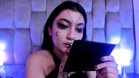 Snapshot of sophia_dk chatting on 09.28.25 sophia hottie online show from 09.28.25