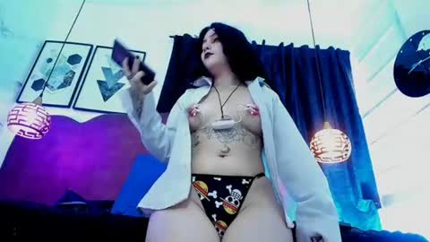 Snapshot of sophia_dk chatting on 06.25.26 sophia hottie online show from 06.25.26