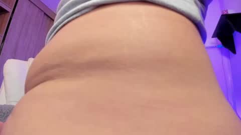 Snapshot of sophia_grants chatting on 02.25.25 sophia_grants online show from 02.25.25