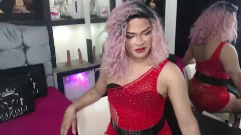 sophia_hott01 online show from 12.04.25